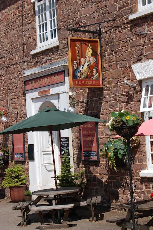 The Mitre Inn Witheridge 외부 사진